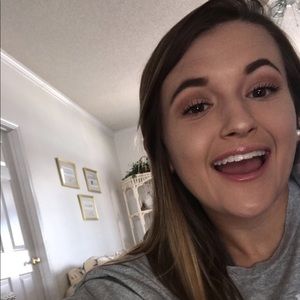 Meet your Posher, Bailey